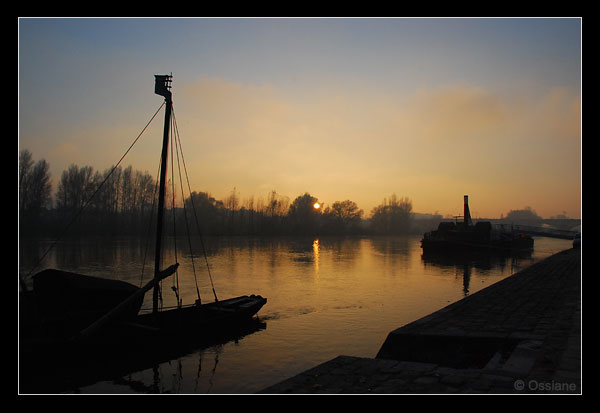 Gabarres sur les quais d'Orléans